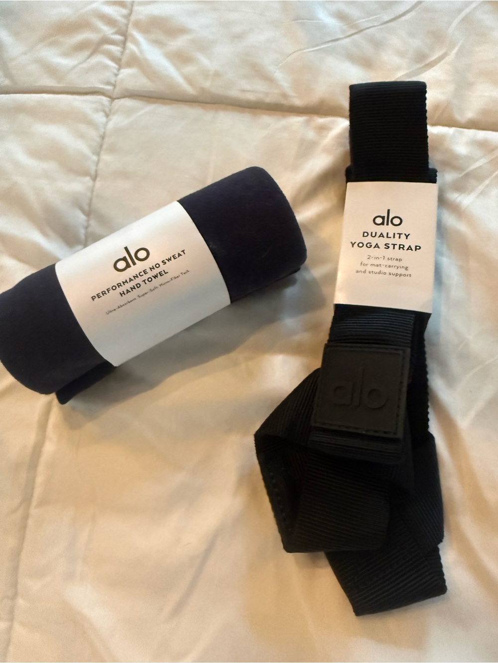 Alo Yoga Wellness Bundle NWT Towel + Duality Strap